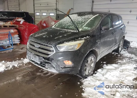 2017 Ford Escape Se from USA, damaged, VIN 1FMCU9GD8HUC58538